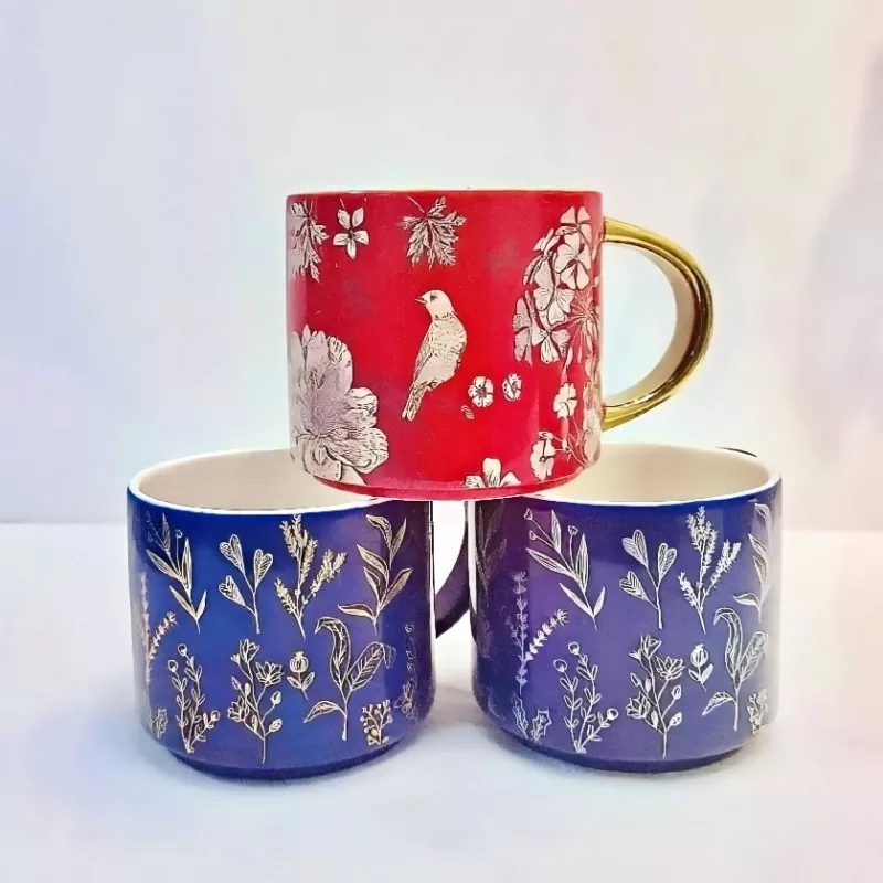 Keramisk krus med elektroplisert gullhåndtak